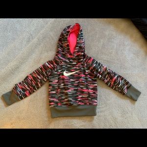 2t Nike girls hoodie.